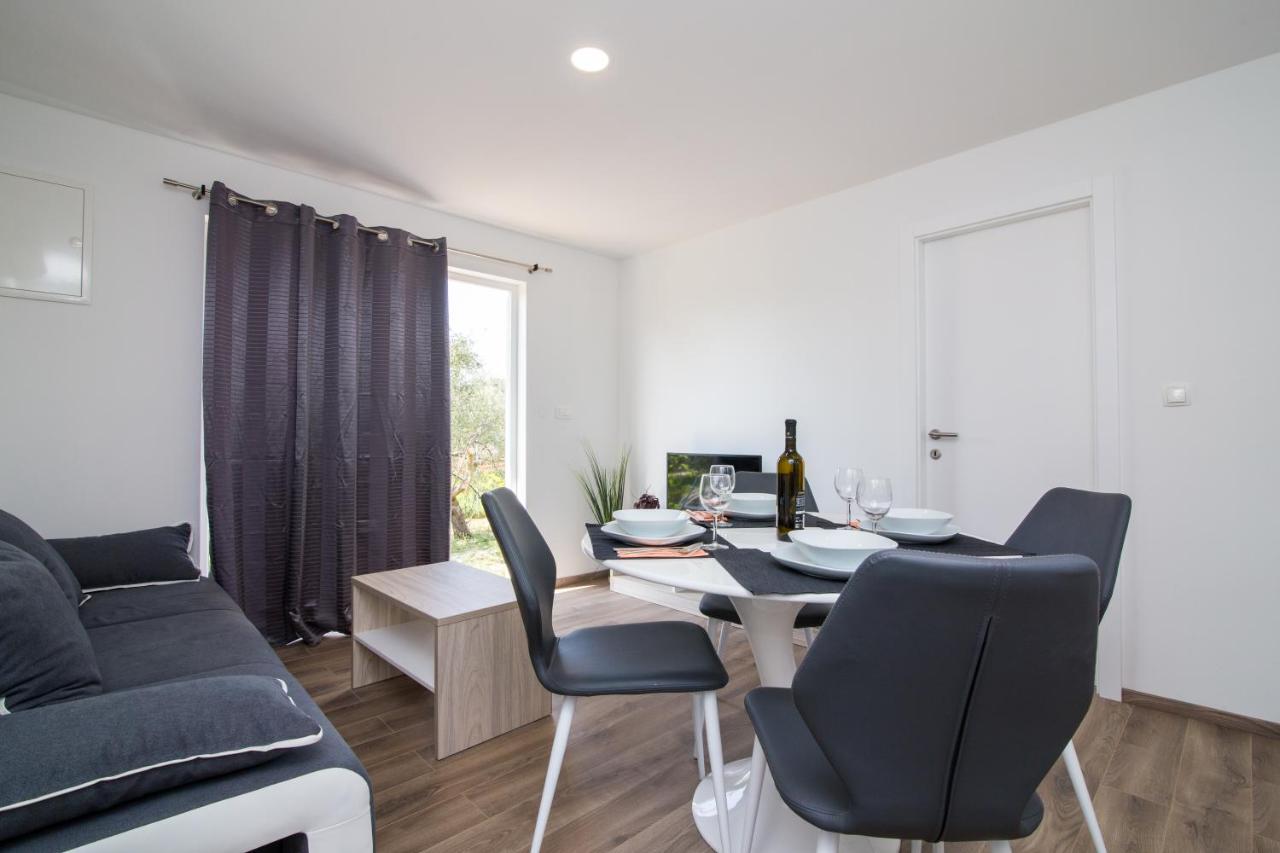 ביוגראד נה מורו Luxury Mobile Homes Liza מראה חיצוני תמונה